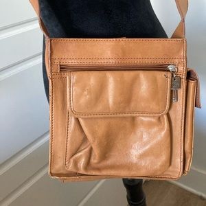 Vintage Y2K Fossil purse with pockets camel brown